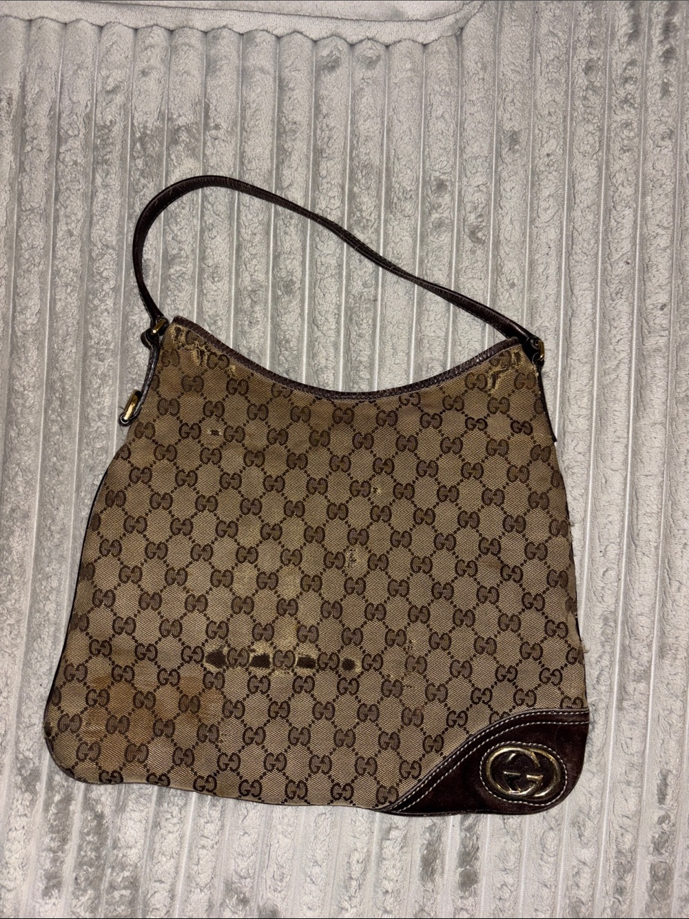 Gucci Tan Brown GG Supreme Canvas Shoulder Bag with Dark Brown Leather Trim